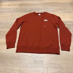 North Face Men's Heritage Patch M’s Rusted Bronze Crewneck Sweatshirt XL